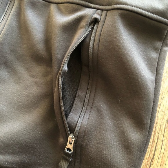 The North Face Takeback Black Track Jacket Big Kids - Picture 5 of 12